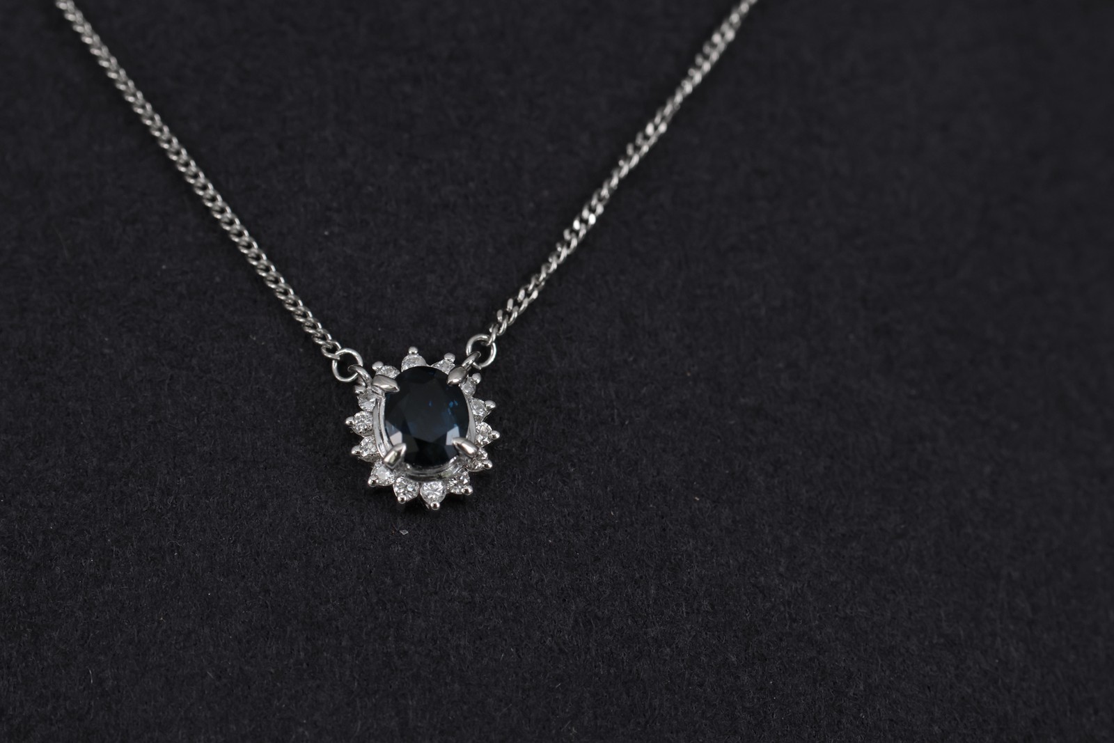 Vintage 0.84ct Blue Sapphire & 0.17ct Diamond 16 Inch Platinum Necklace, 4.94g