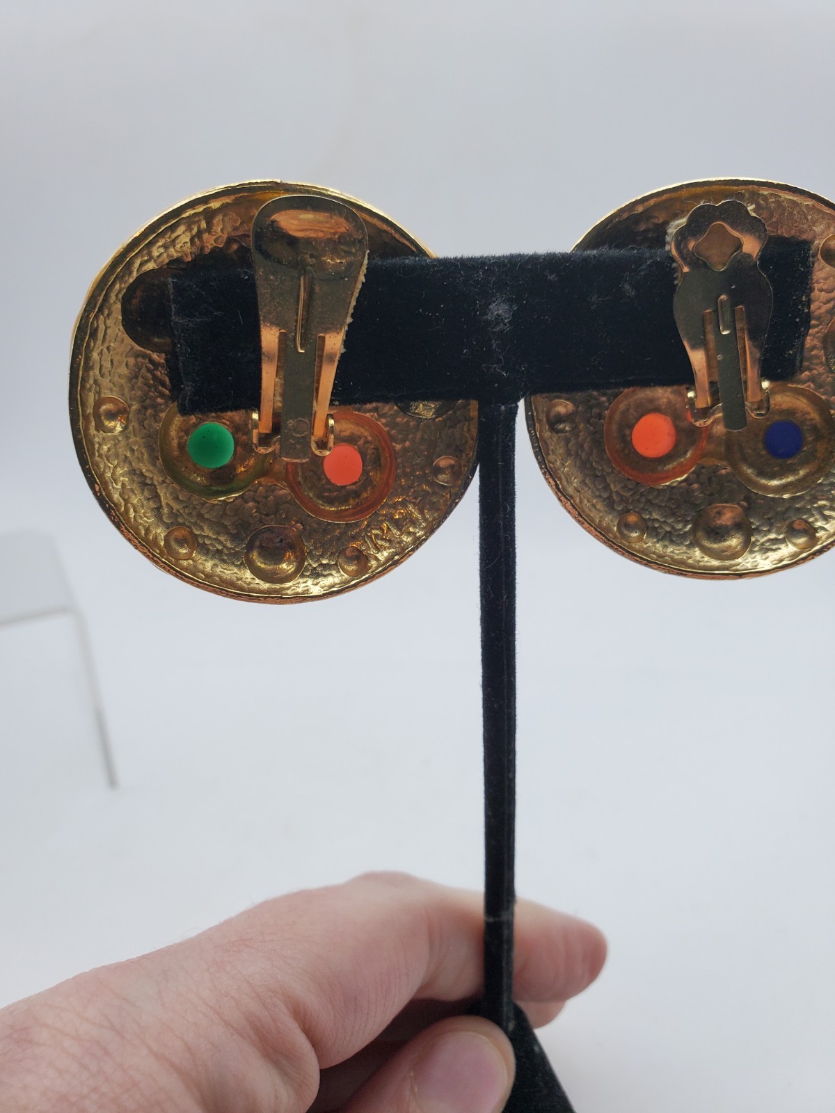 Vtg Mogul Earrings Colorful Cabs Enamel Red Blue Green Gold Tone 1.5″ Signed RLF