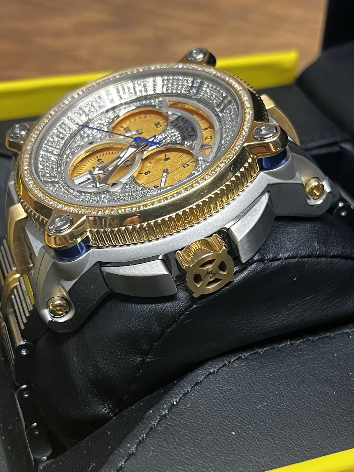 INVICTA Sea Hunter Warrior Men 1.5-1.6 CTS Diamonds 37004 56MM