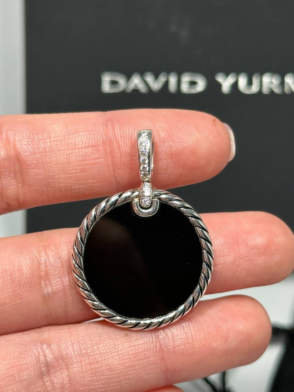 Authentic david yurman elements pendant black onyx mother of pearl and diamonds