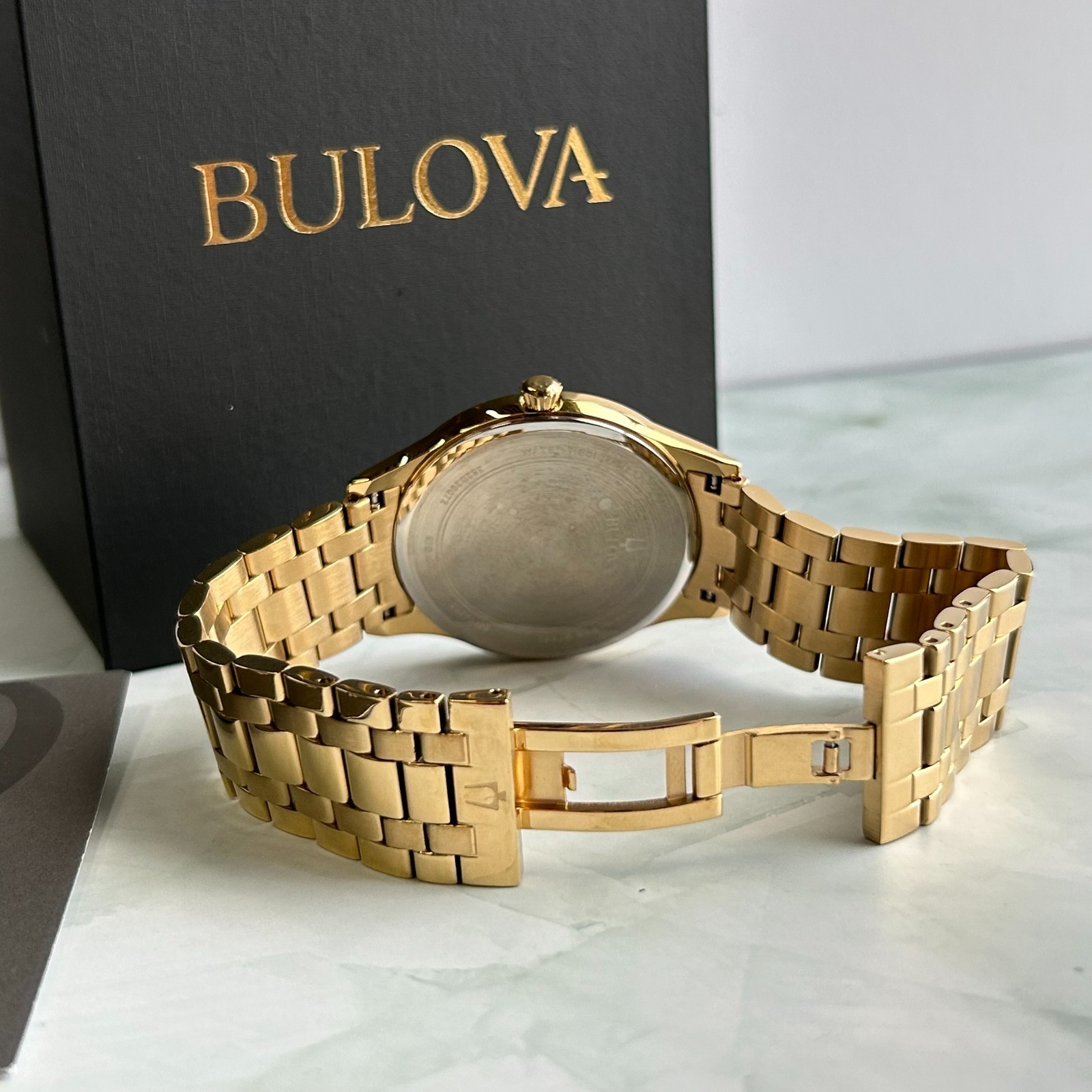 Bulova Classic 97D108 Black Dial Gold-Tone Strap Men’s Quartz Watch New 40mm
