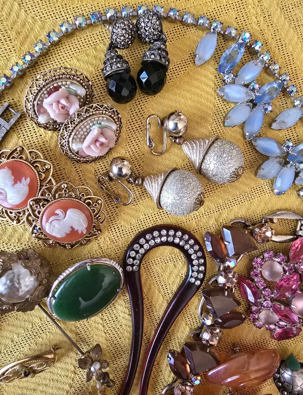 Vtg. Estate Jewelry Lot. Heidi Daus, Miriam Haskell,Seiko etc.
