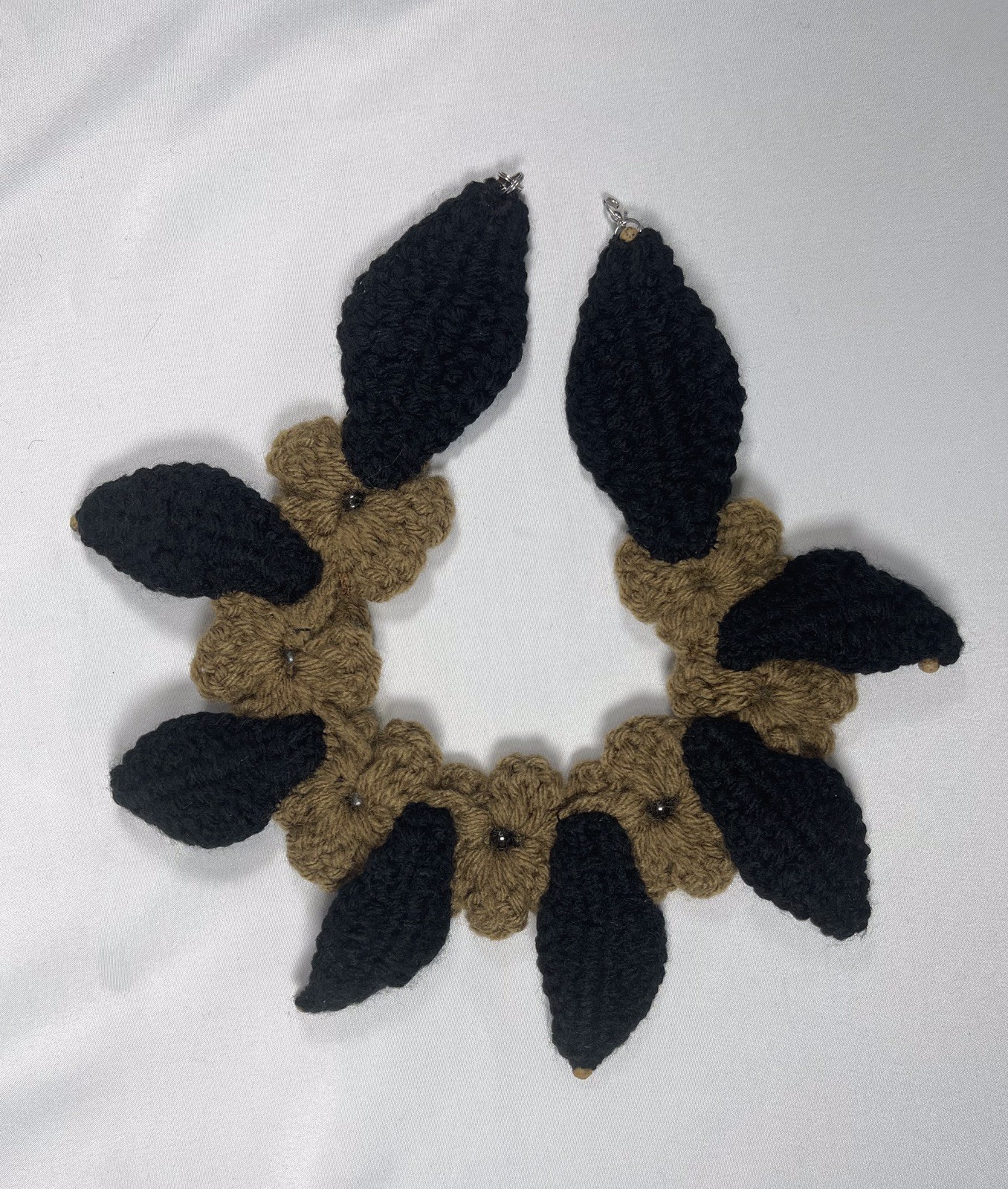 Vintage Handmade Unique Crochet Seven Flowers Choker Necklace By Odythia