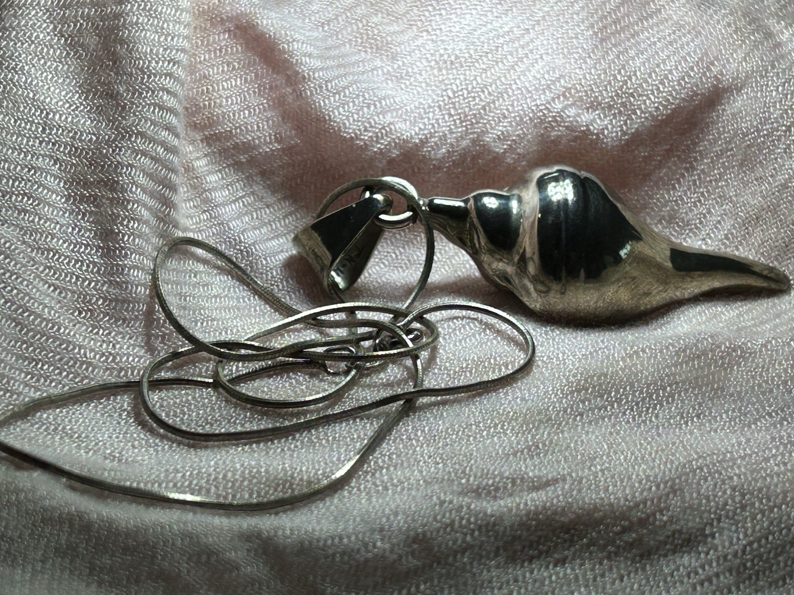 925 TN-49 Mexico Sterling Silver Conch Pendant & 925 Italy Necklace 18in 15g