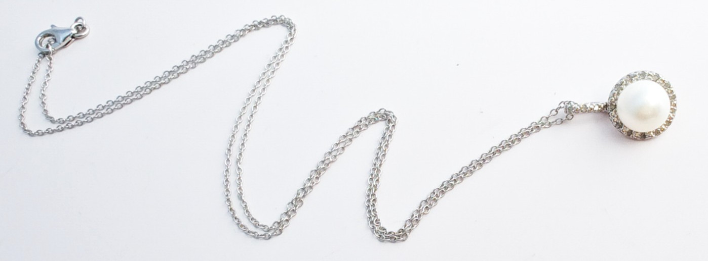 925 Silver Pearl & Genuine Diamond Pendant Necklace • 8mm • 18″ Chain • 2.80g