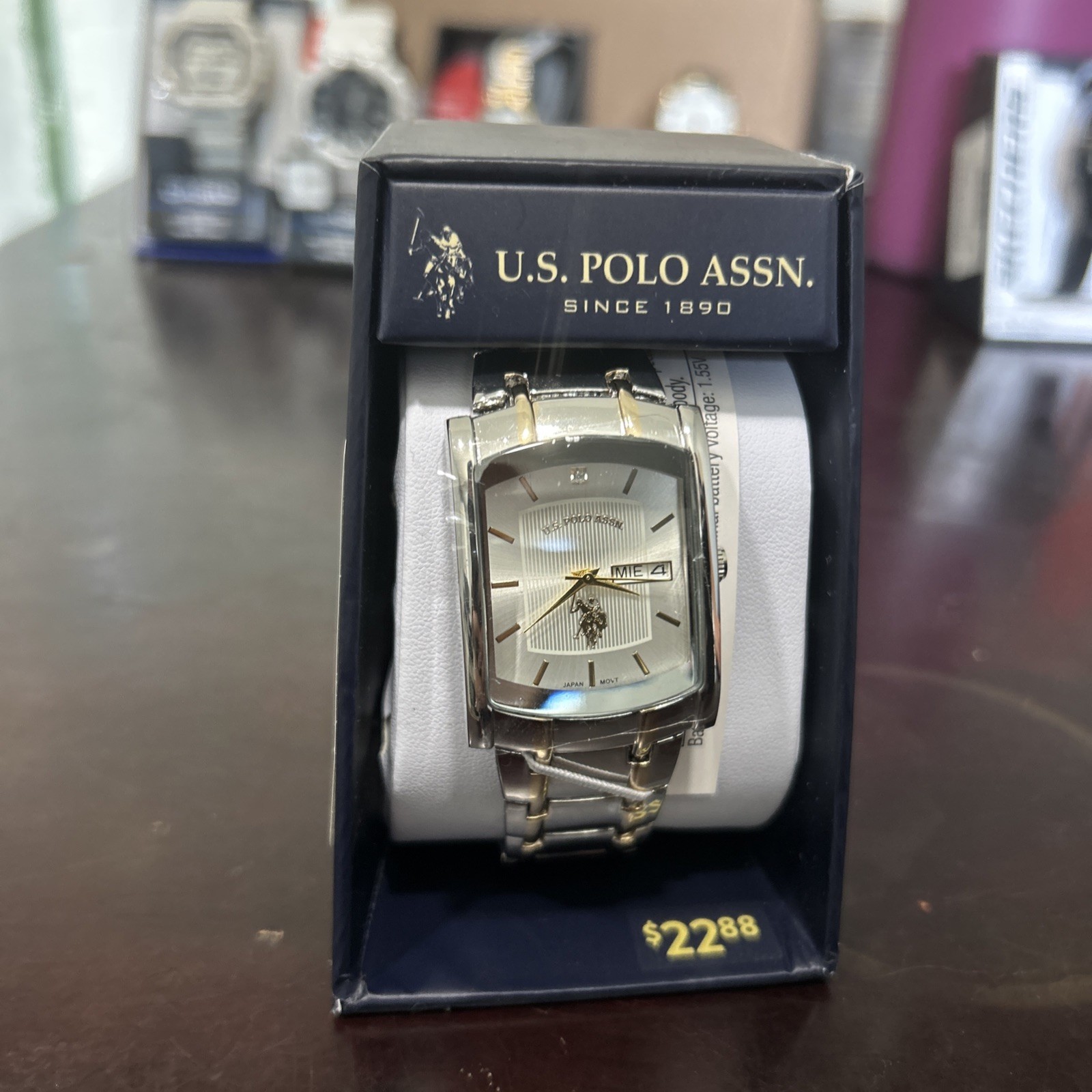 US Polo Assn Mens Tank Watch 32mm Silver Gold Two Tone Day Date New! Working