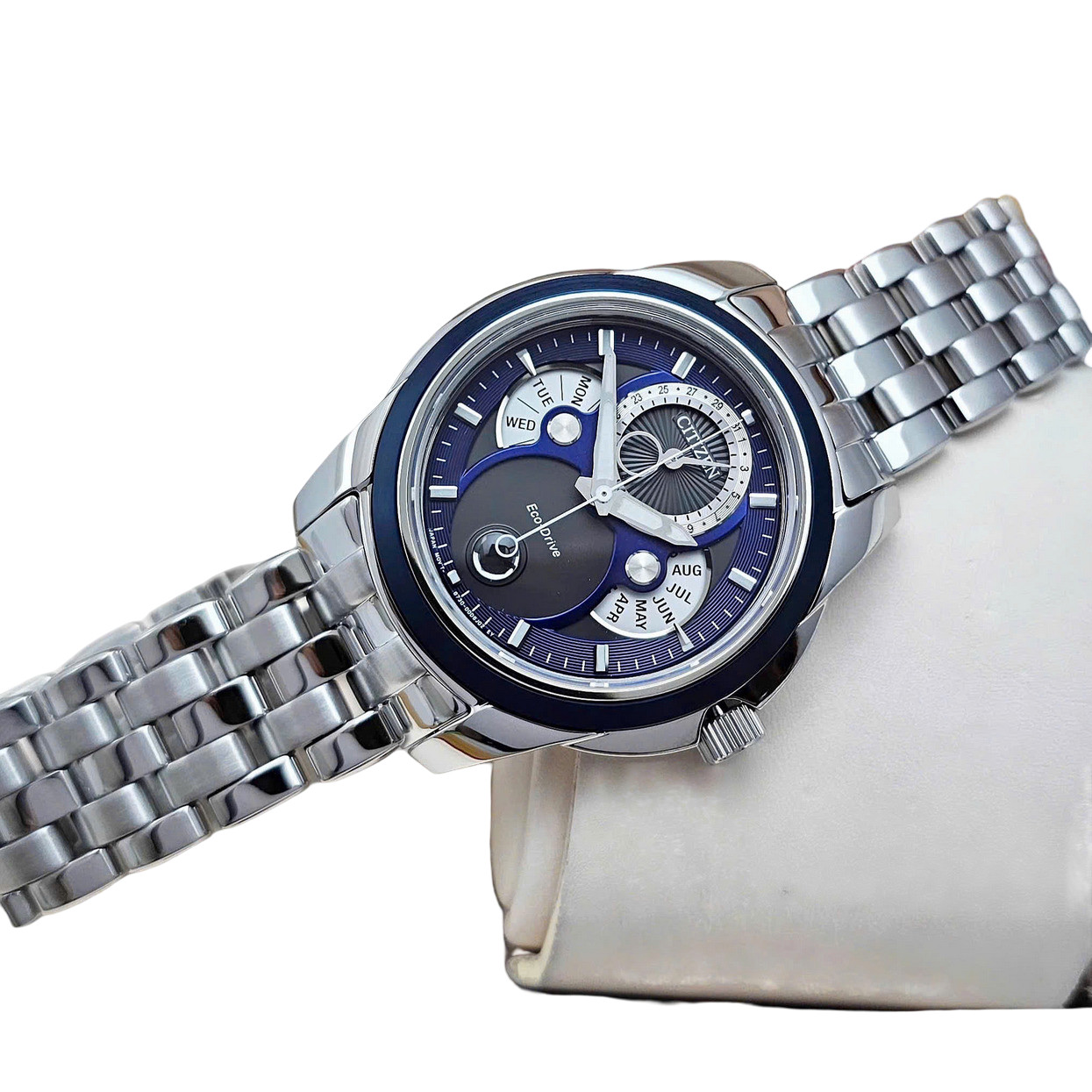 Citizen BU0088-51H Calendrier Blue Sapphire Dial Day Date Month Men’s Watch