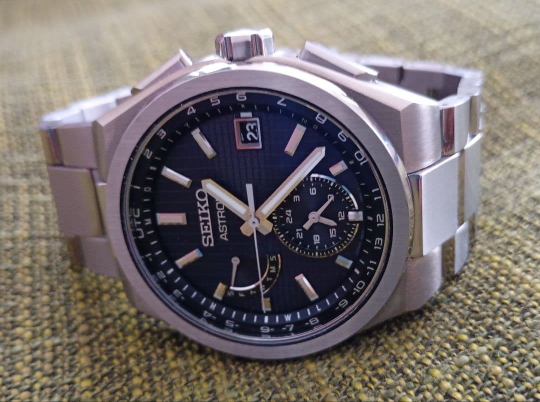 SEIKO ASTRON SBXY067 Titanium Radio Solar Mens Watch