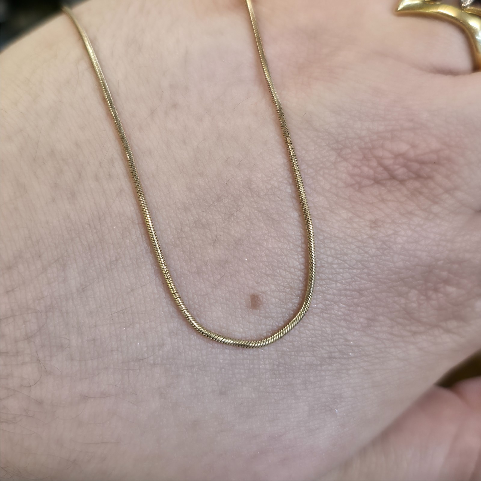 9ct Yellow Gold Vintage Round Snake Chain – 18″ Inch / 46cm