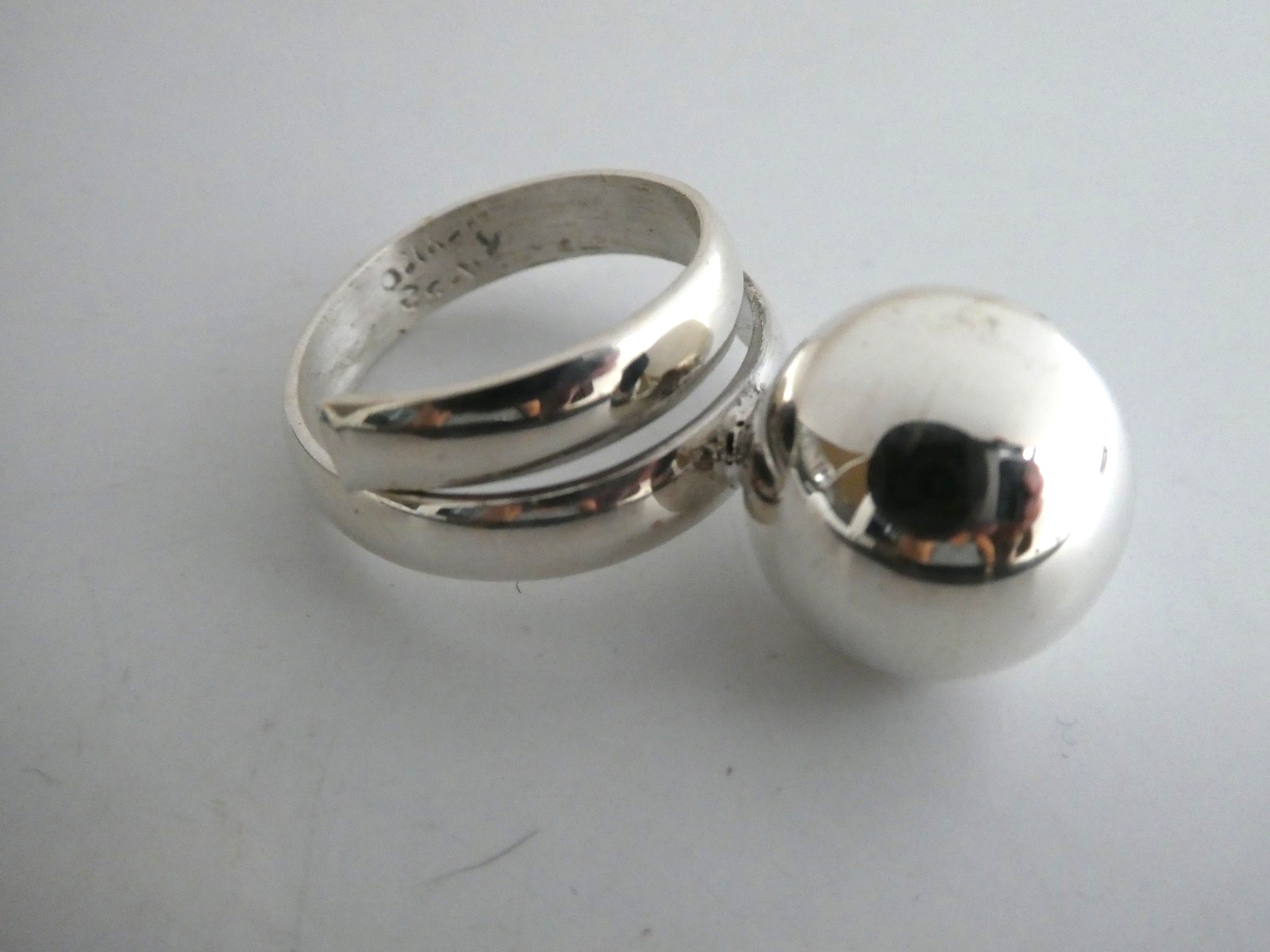 Mexico Signed TN-52 Harmony Jingle BALL Sterling 925 Adjustable RING 7 to 9