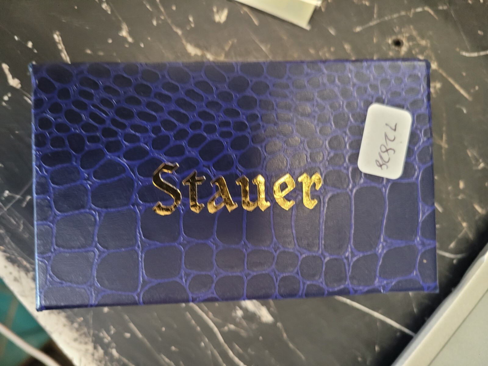 Never Used Stauer Watch Men Silver Tone Date 35713 SL28 w/ Box Blue Face Green
