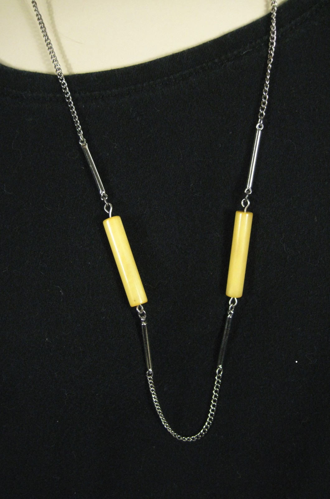 Necklace Strand String Silvertone Chain Yellow Plastic Beaded 30 In Unsigned