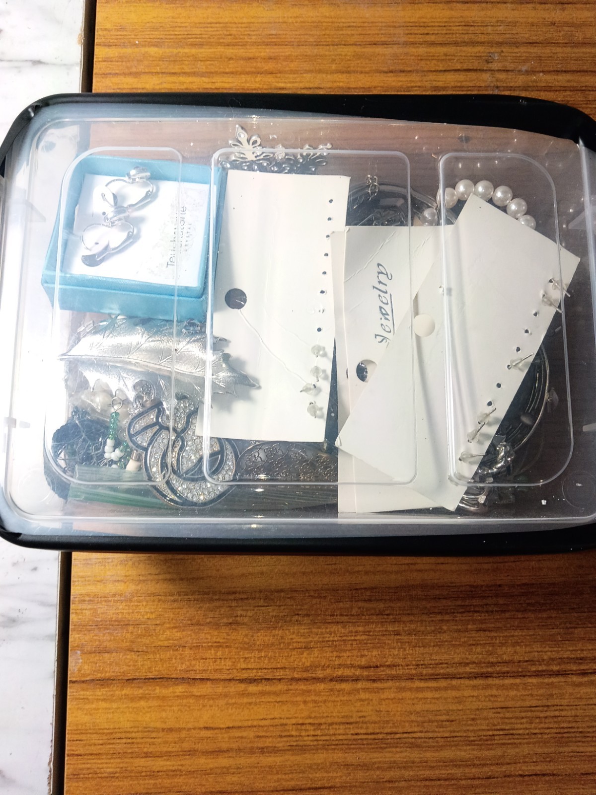 2LB 4 1/2 OZ Pounds Mystery Jewelry Box With Giovanni Touchstone And Others