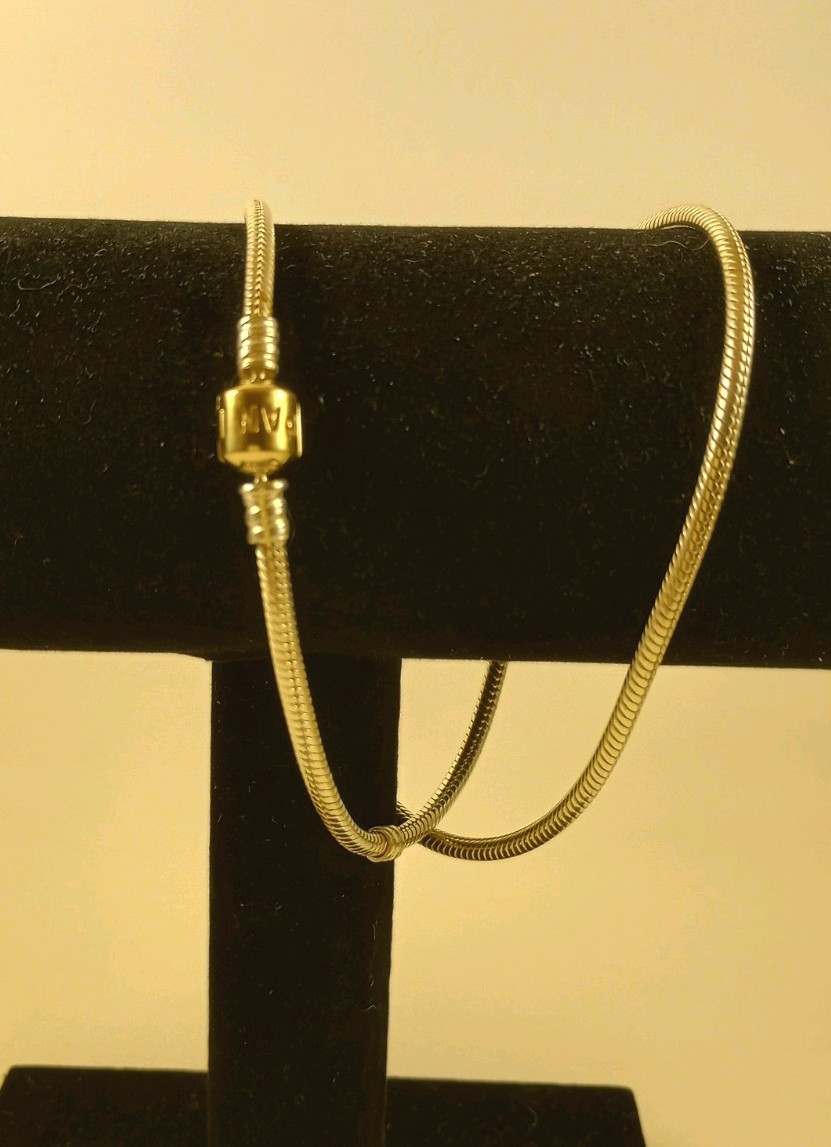 Authentic Pandora Moments 925 Sterling silver chain with 14k barrel clasp 46 cm
