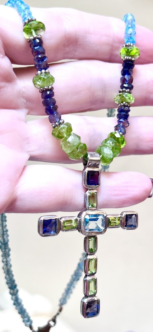 LOVELY Designer Sterling Silver, Blue Topaz, Iolite & Peridot Cross Necklace