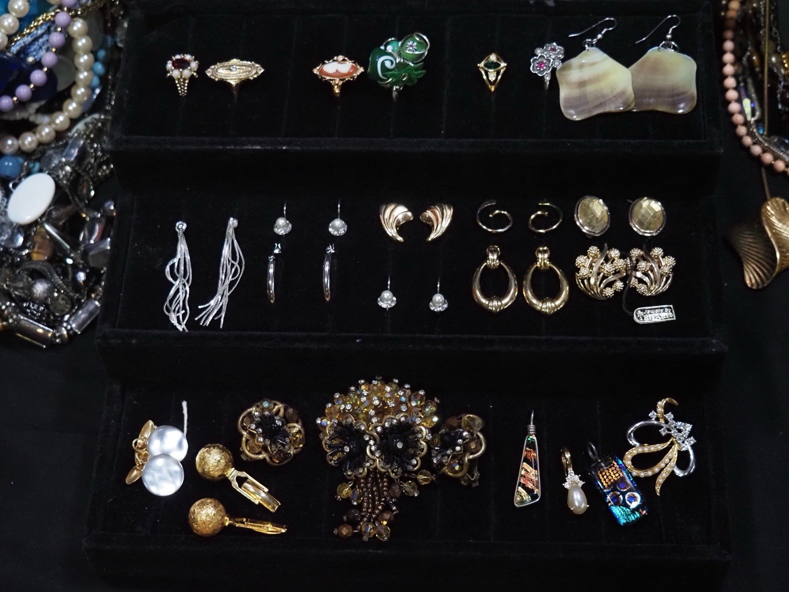 Jewelry Lot, 7+ Lbs, Monet, Trifari, Sara Cov., Daisy Fuentes And More. Some 925