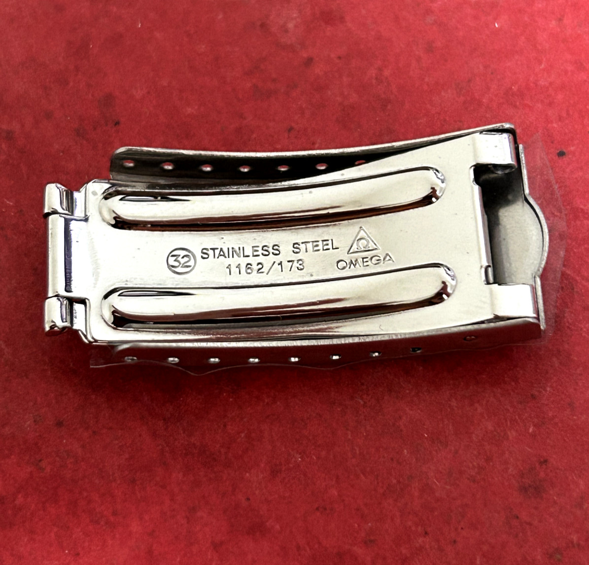 Omega Speedmaster Insert buckle stainless steel ref 1162/173 unused (173)