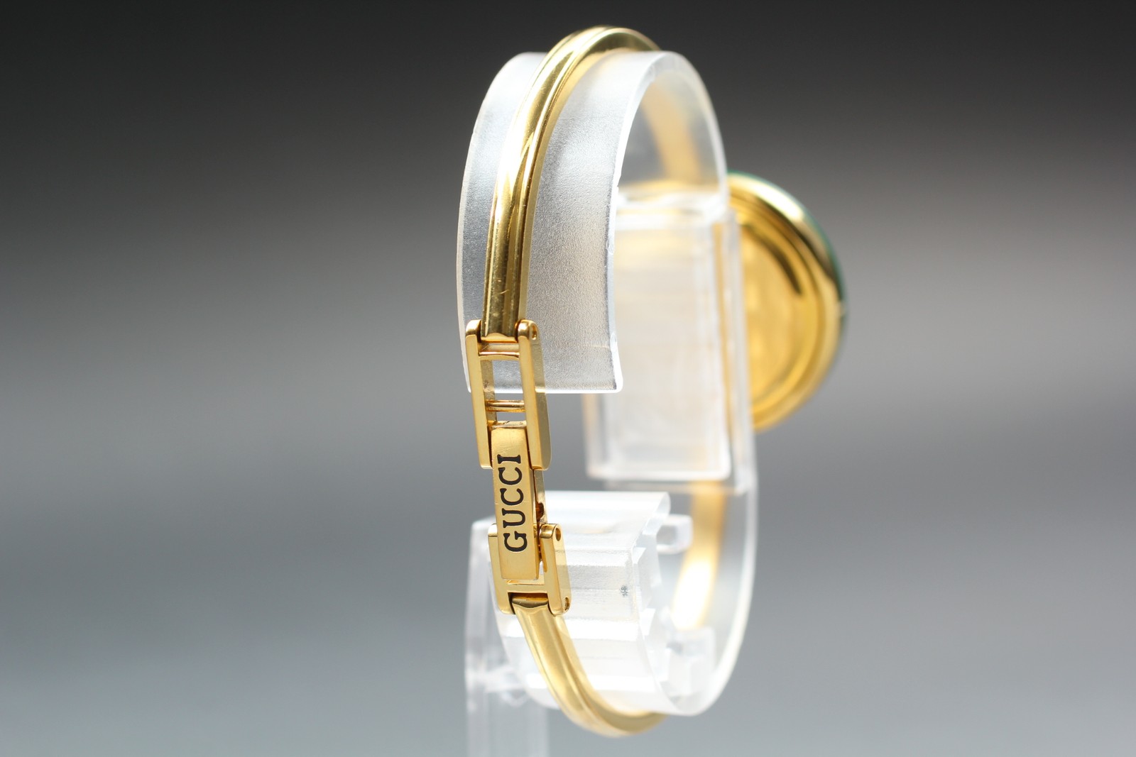 [Near MINT w/ BOX ] Gucci Change Bezel 11/12.2 Women Watch Gold 12 Colors JAPAN