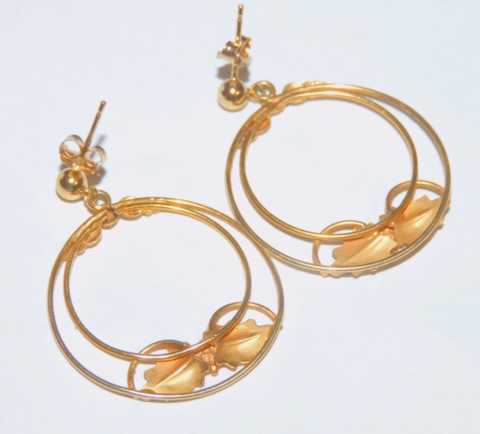 Black Hills Gold 10k Landstrom’s Large Circular Drop Earrings