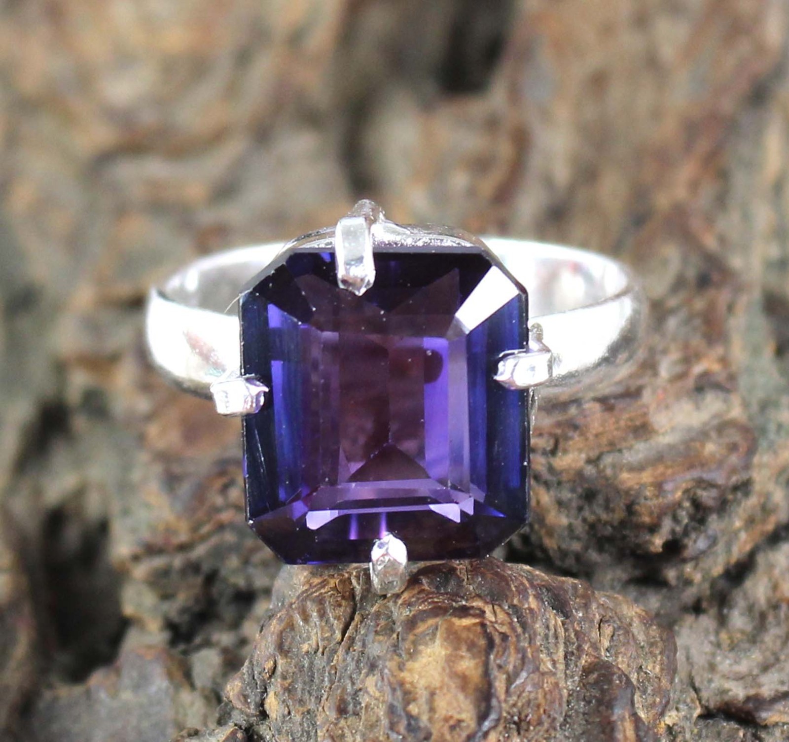 Natural Boysenberry Sapphire 10.55 Ct Octagon Gemstone Ring Thanksgiving Offer