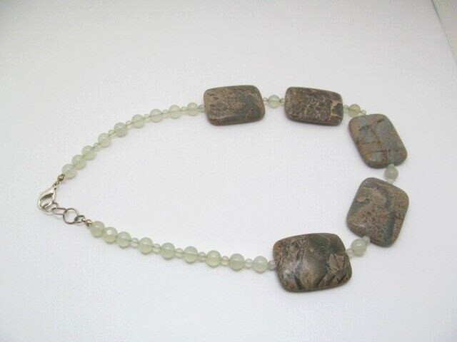 Heavy Green Bamboo Leaf Jasper Stone Bold Stone Bead Beaded Necklace 20.5 In