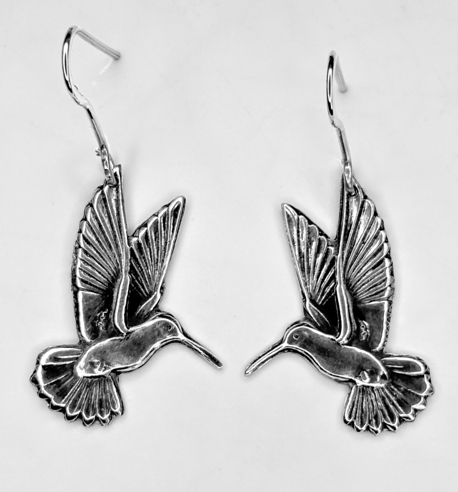 HAMMING BIRD Earrings . Handmade 999. Fine Pure Silver