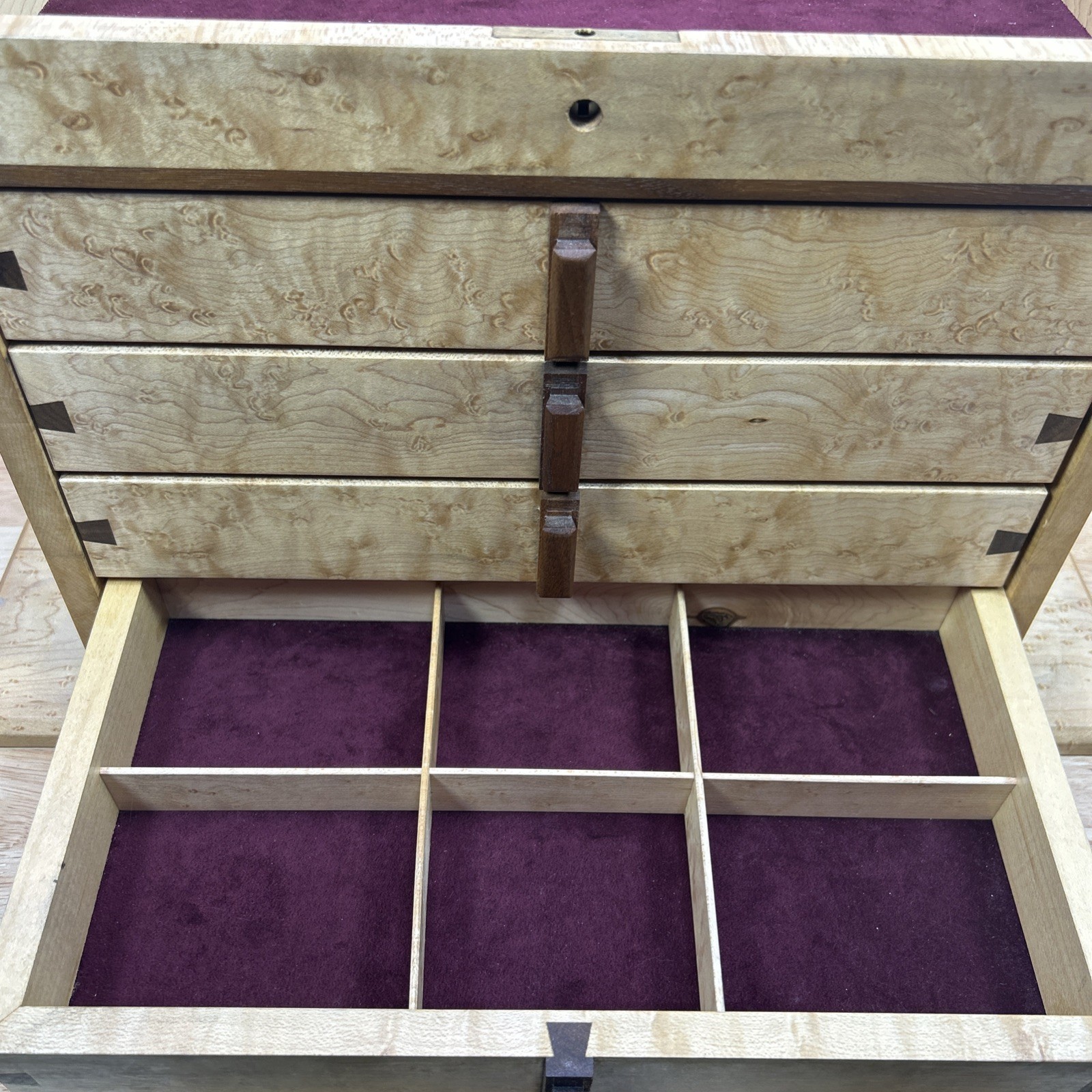 Jewelry Box Handmade Artisan Birdseye Maple Walnut Accent Inlay Lined Dovetail