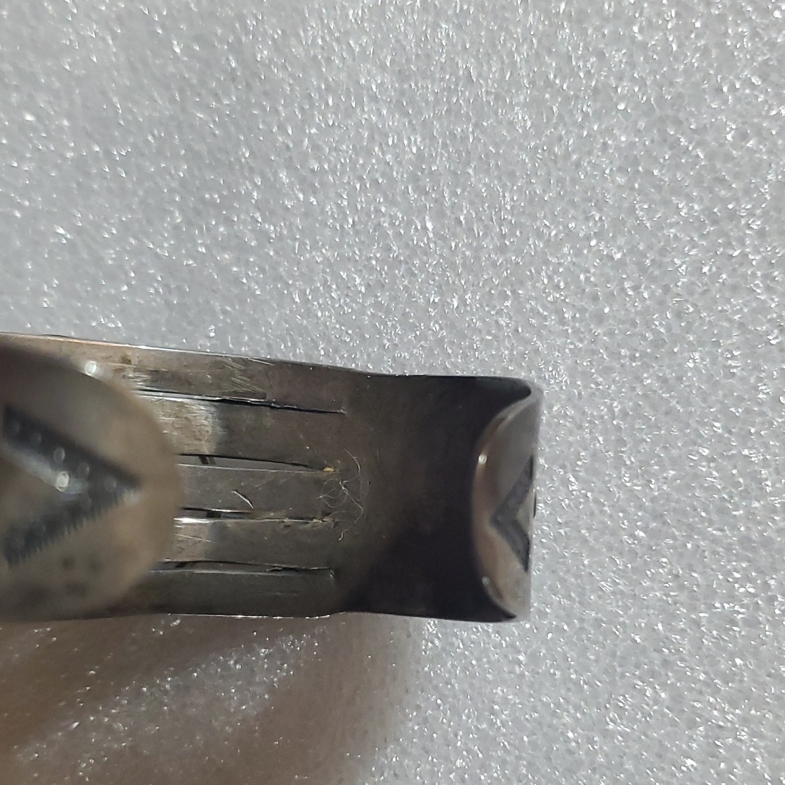 Antique 1930 Fred Harvey Navajo cuff braclet. Beautiful Silver and Turquase.