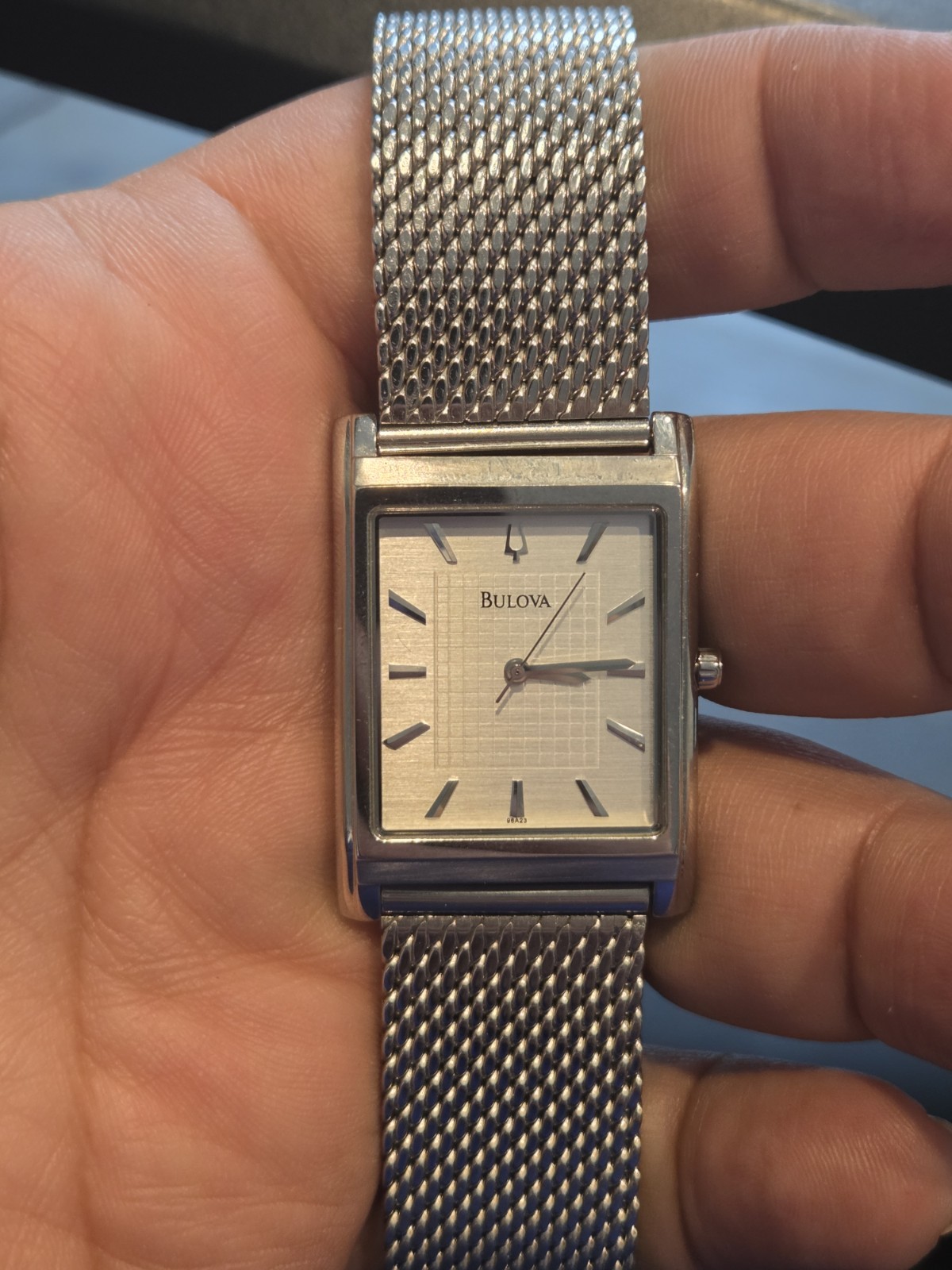 Bulova Men’s Dial Thin Tank Watch Accutron C8337706 Other Mesh Band EUC C202