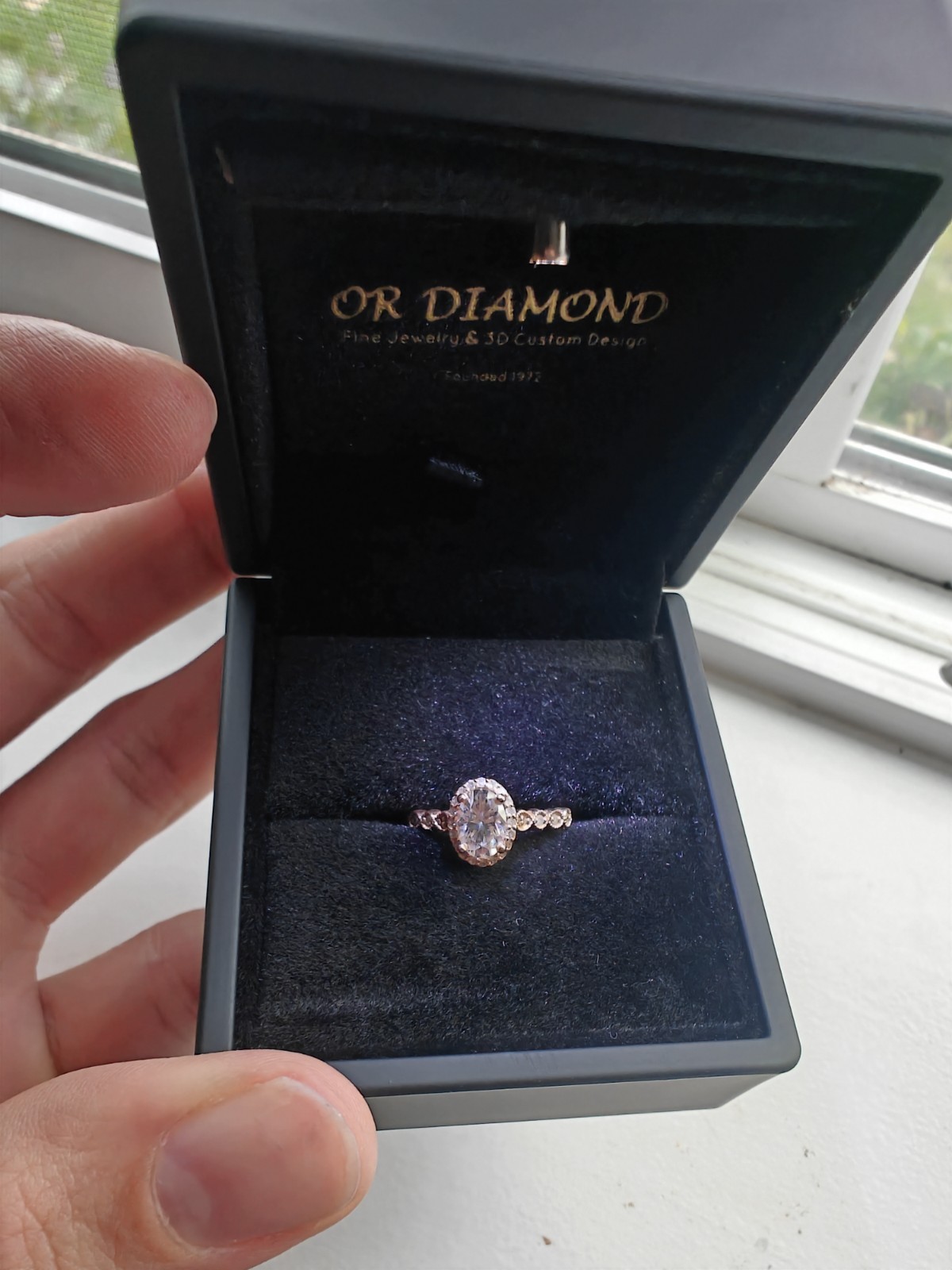 14k Rose Gold Moissanite Oval Engagement Ring – Size 5 1/4, 7×5mm Stone