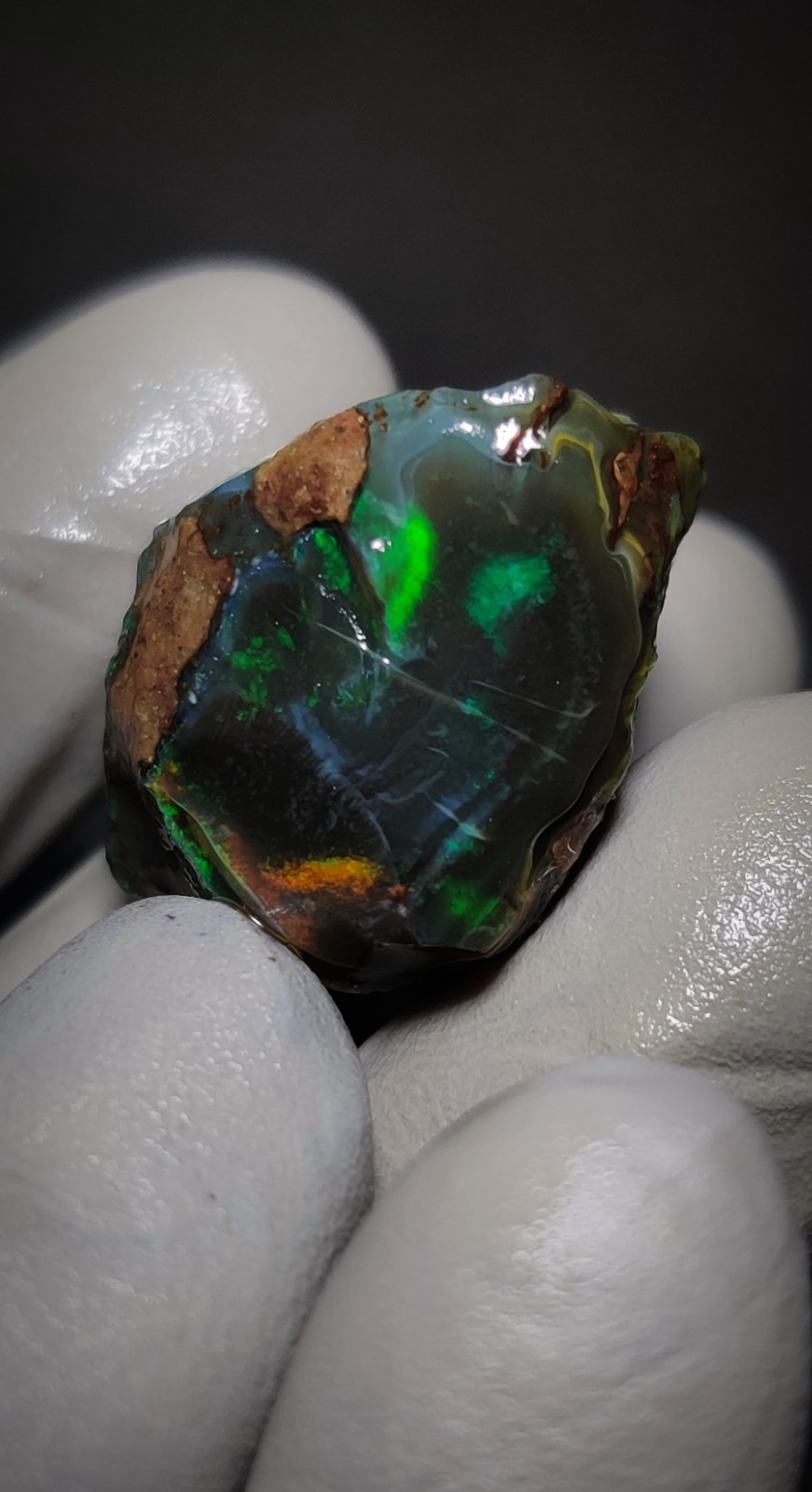 40 ct natural black ethiopian opal rough welo fire strong play of Color gemstone