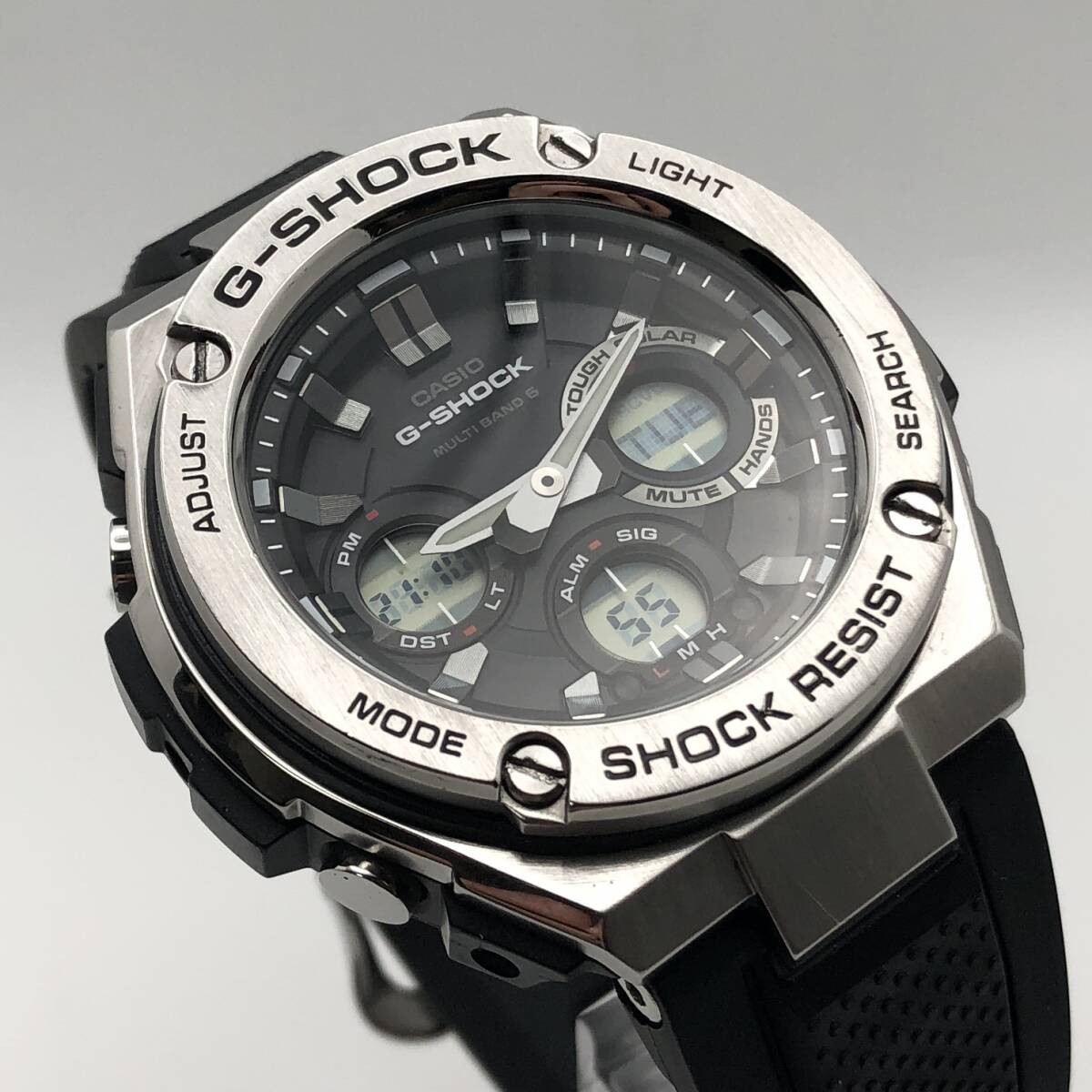 Excellent Condition Working CASIO G SHOCK GST W110 Tough Solar Men’s Wristwatch
