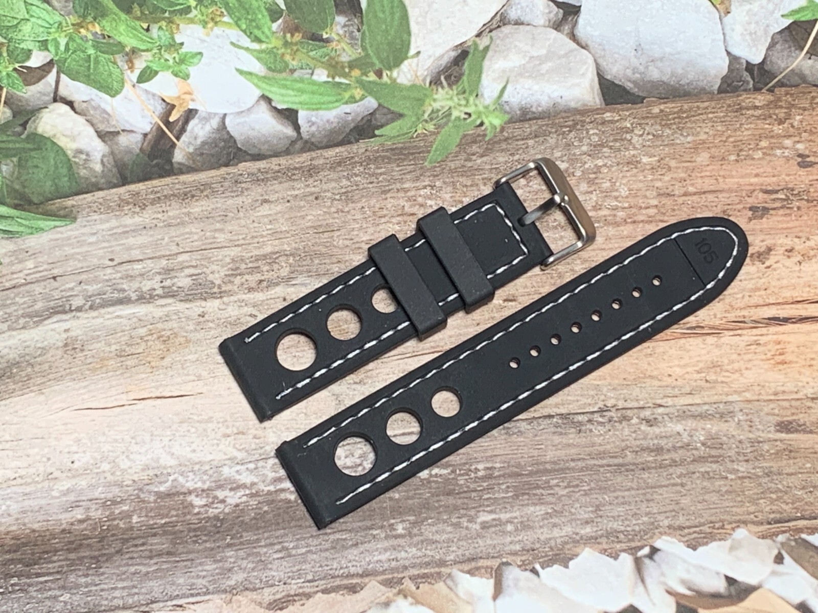 22 mm 24 mm Diver Rally Style Racing Black Silicone Strap White Stitches