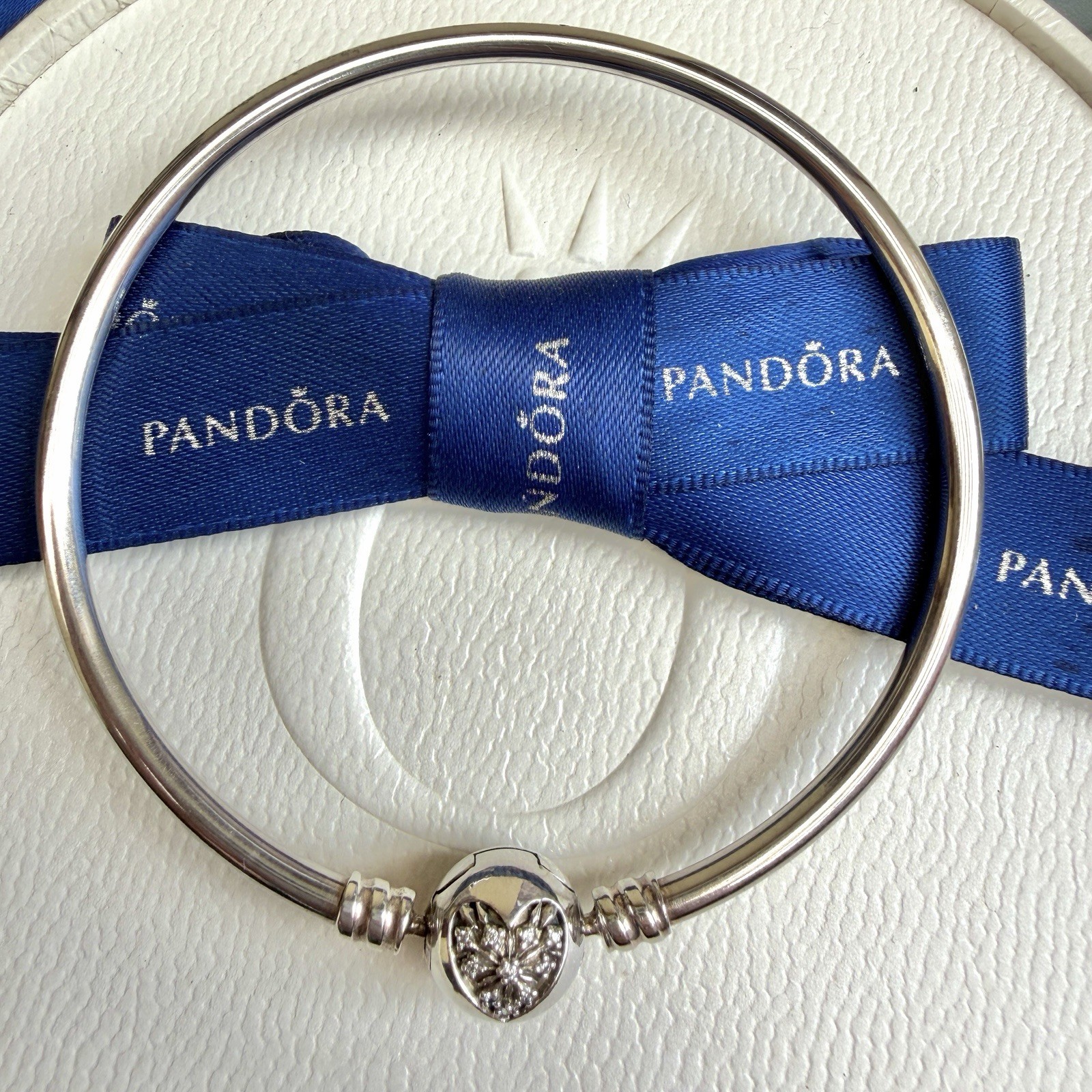 Authentic Pandora Silver “You Melt My Heart” Winter Bangle 19cm #598619C00