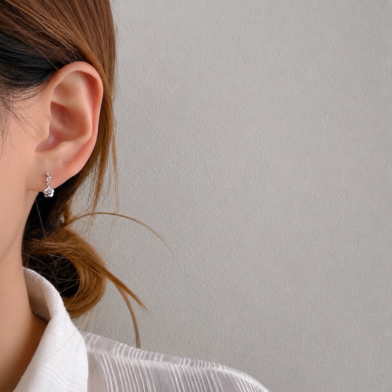 925 Silver Flower Drop Stud Earrings Minimalist Tiny CZ Floral Stud Earrings C68