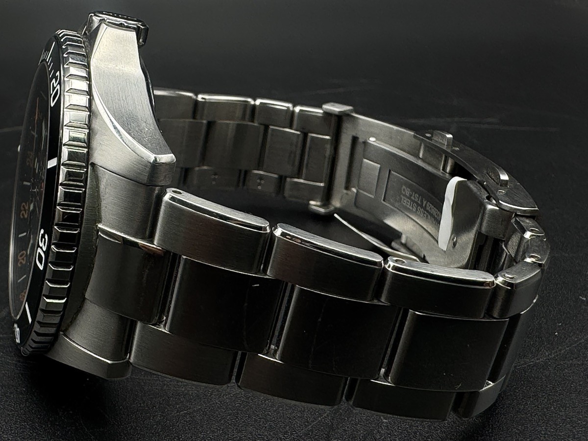 MIDO OCEAN STAR GMT AUTOMATIC SWISS MADE BLACK DIAL STAINLESS STEEL (J03028524)