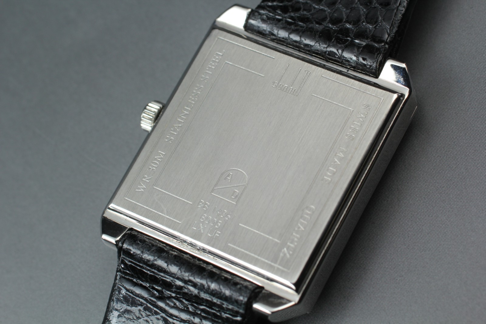 [N Mint++] Dunhill Cityscape 8005 White Dial Square 27mm Men’s Quartz Watch #357