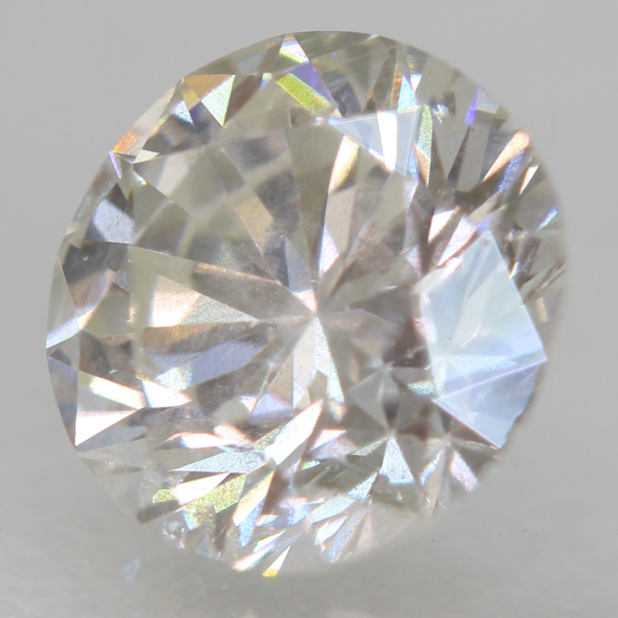Certified 0.72 Carat F VS2 Round Brilliant Natural EARTH MINED Diamond 5.82mm