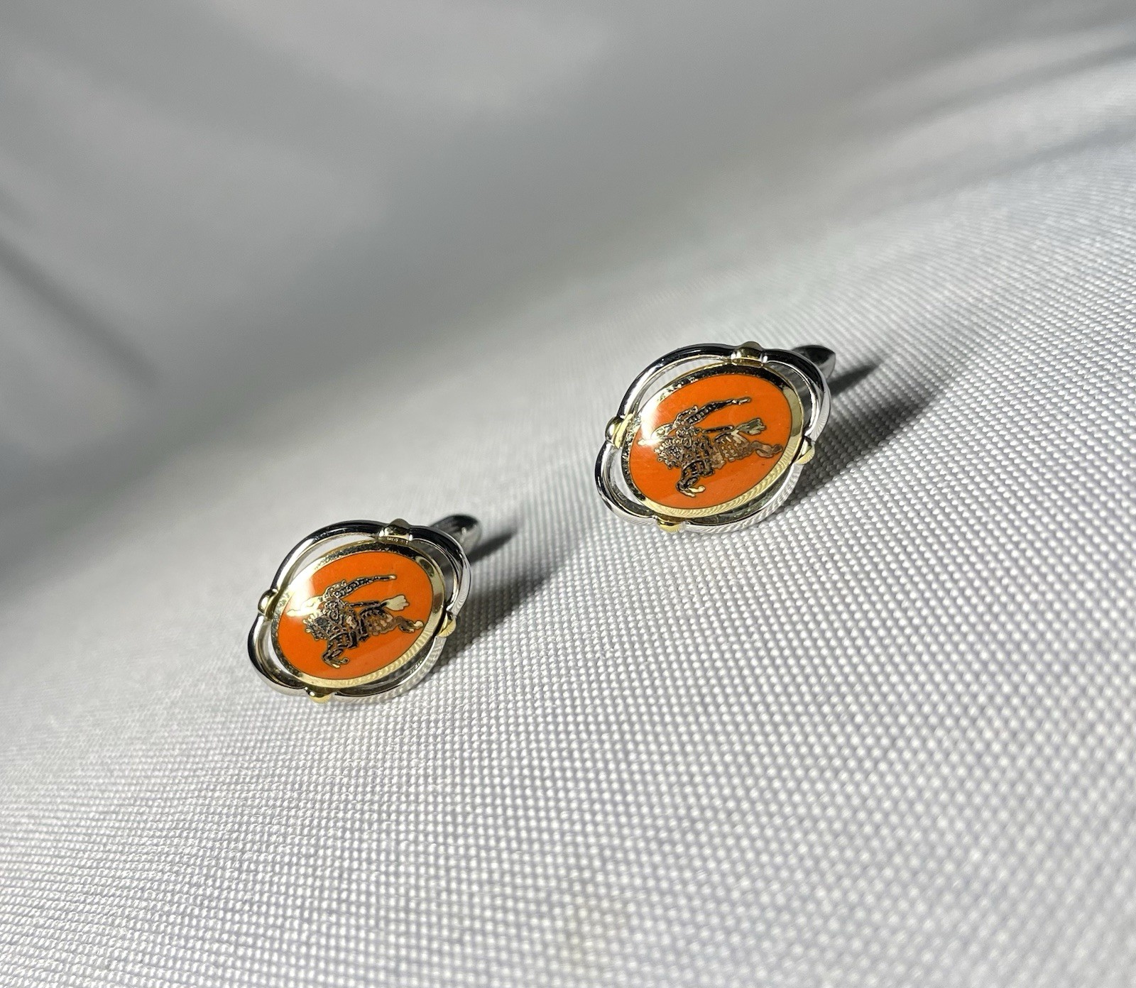Auth [Beautiful] Burberry Equestrian Knight Logo gold&silver&Orange Cufflinks