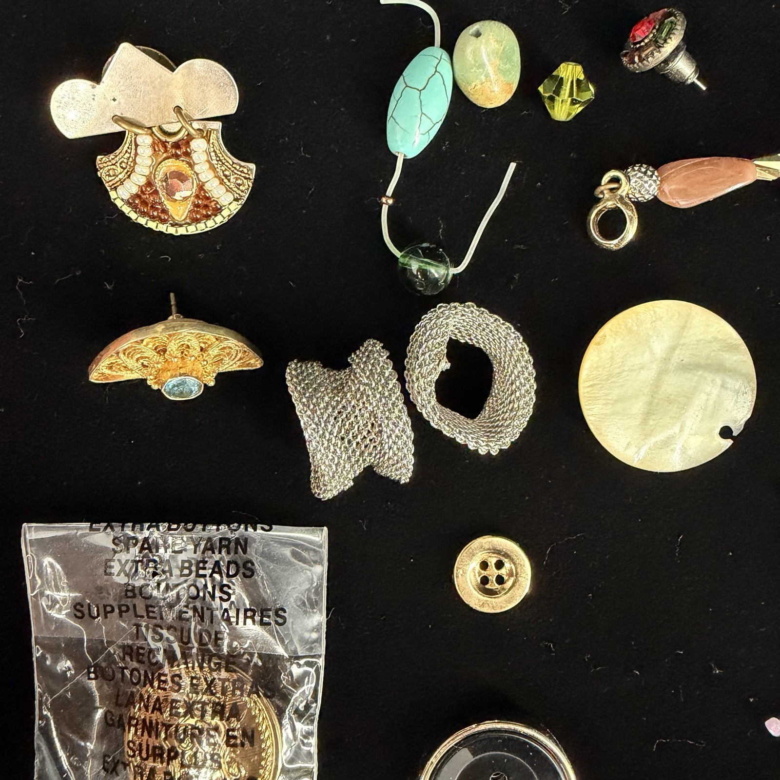 Vintage Jewelry Repair Craft Lot Beads Buttons Findings Earrings 114g