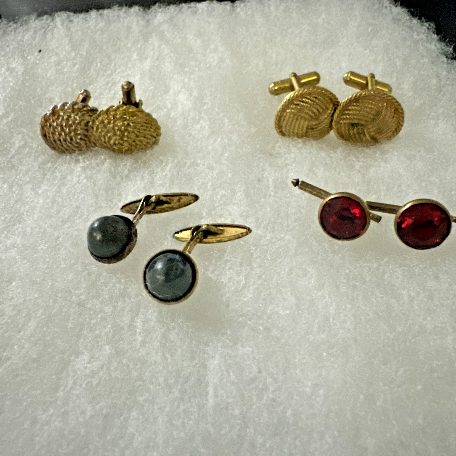Choose what you want — 9 sets of cufflinks; Mixed designs