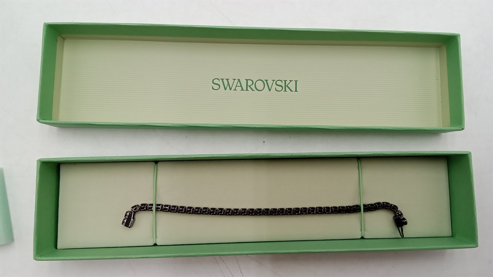 Swarovski Pulsera Matrix Tennis Bracelet Small Black Ruthenium Plating