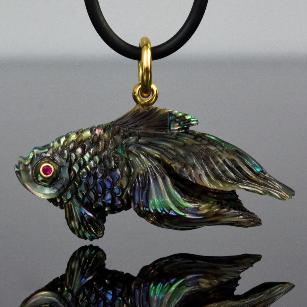 Gold Fish Pendant Carved Abalone Shell Gold Vermeil Sterling Silver Ruby 9.71g