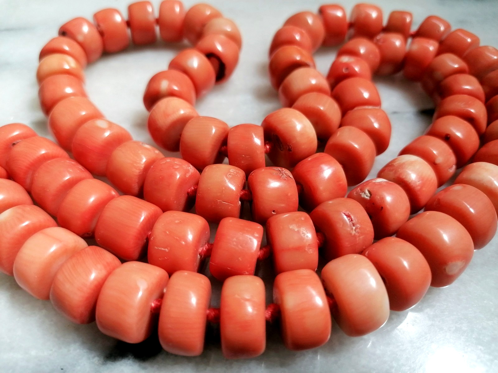 SPECTACULAR MAXI LONG NECKLACE CORAL BAMBOO SALMON CLASP SILVER GOLD.