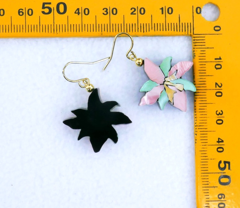 LEE SANDS INLAiD ORCHiD FLOWER EARRiNGS PENDANT 18″ GEMSTONE PEARL NECKLACE SET