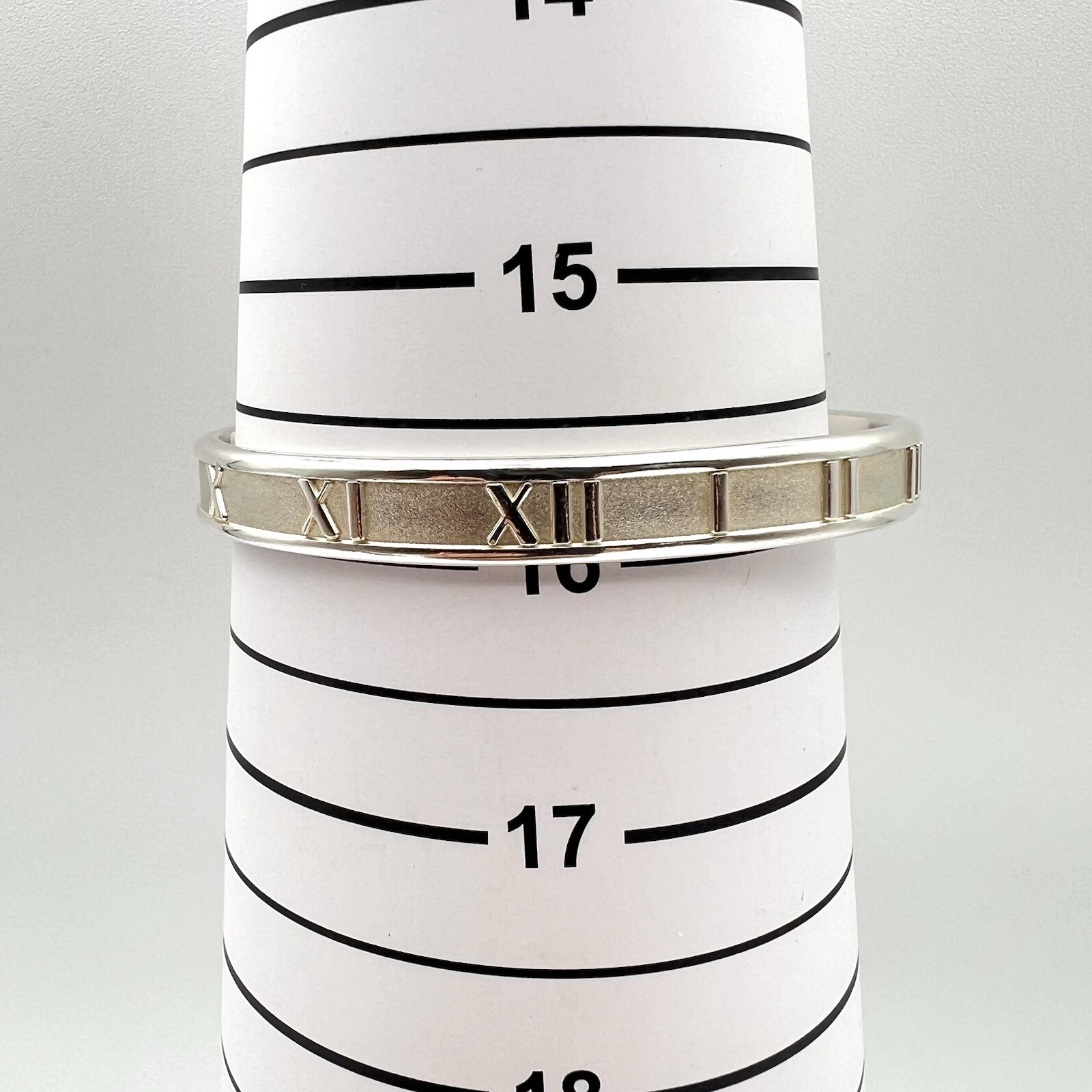Tiffany & Co Atlas Cuff Bangle 925 Silver 16cm / 6.3in Vintage 1995 Pouch Box