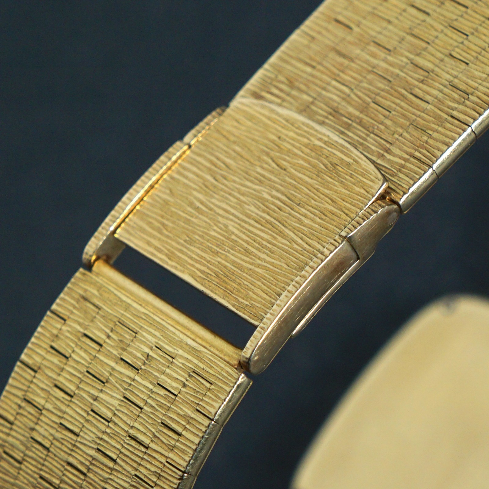 Stunning Chopard 18K Yellow Gold Man’s Mesh Bracelet Watch w/Orig Box, 114g MINT