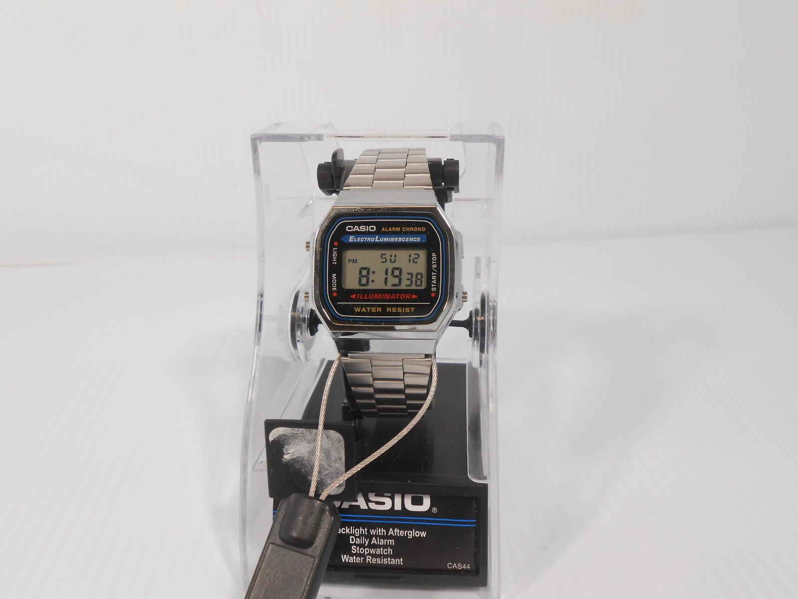 CASIO A158WA ELECTRO LUMINESCENCE ILLUMINATOR ALARM CHRONO WATCH. NEW