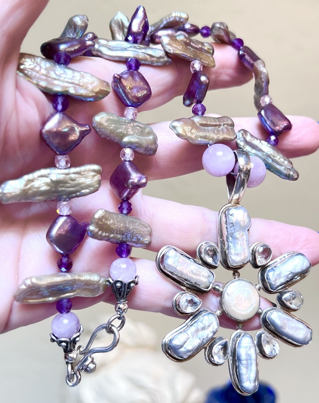 BEAUTIFUL Sterling Silver Purple, Blue, Silver Lustrous Pearl & Zircon Necklace