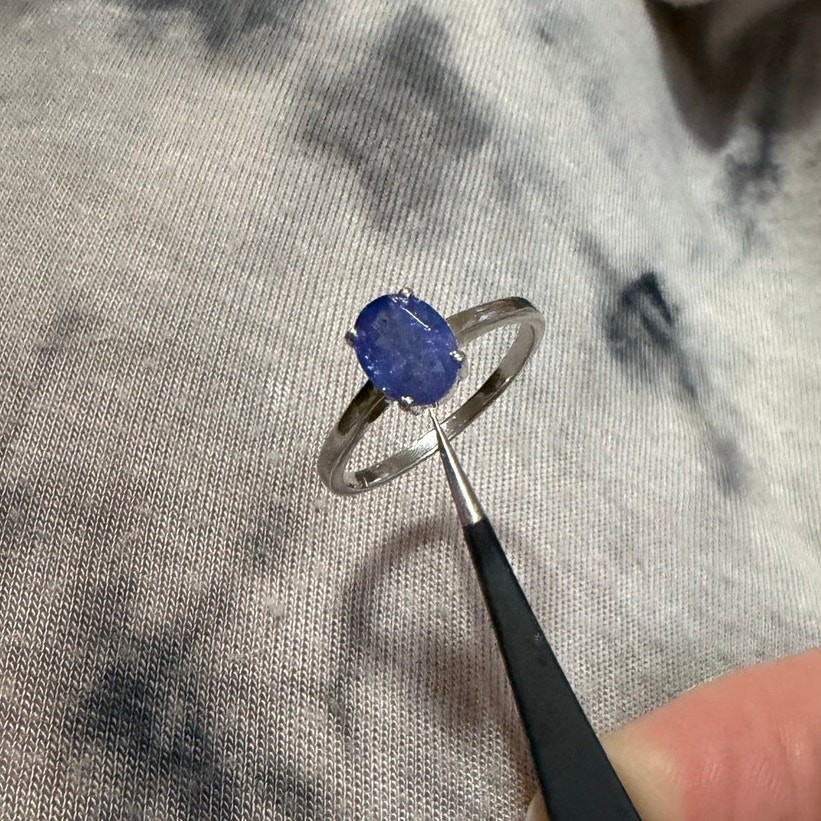 Stamped 925 Sterling Silver Natural Tanzanite Ring size 8